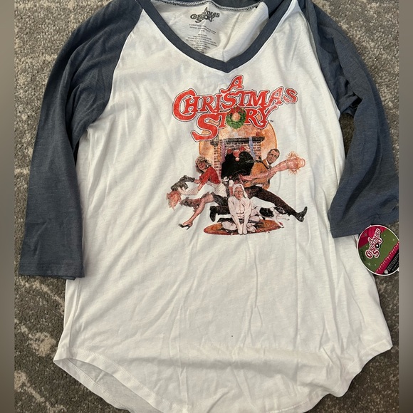 A Christmas Story 3/4 length baseball tee NWT - Picture 1 of 4